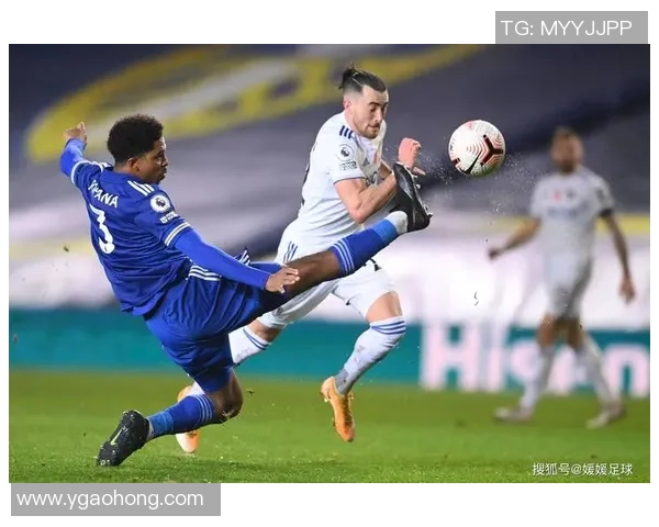 利兹联与维拉比赛数据深度分析及战术对比探讨